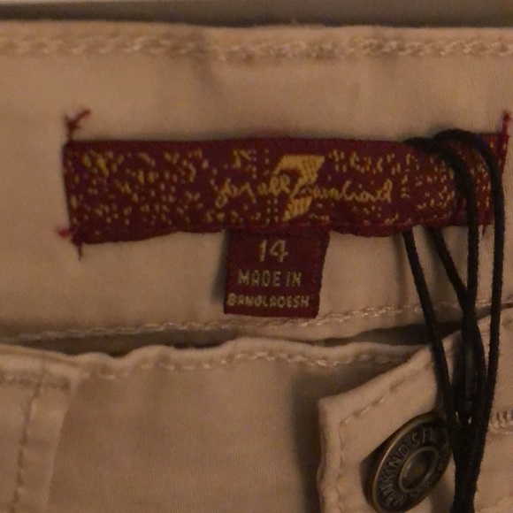 7 for all man kind, size 14 NWT - Picture 4 of 4